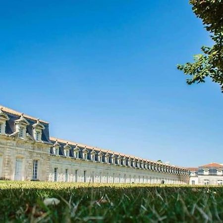 Gite Des Huskys Villa Tonnay-Charente Exterior foto